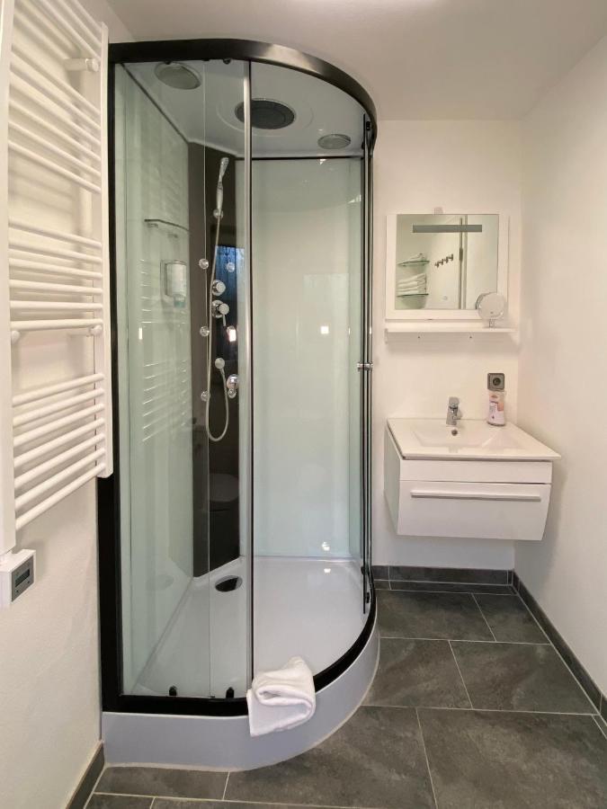 1,5 Zimmer Apartment In S-Bahn Naehe, 35 Qm, Max 4 Pers, Zentral, Private Terasse, Internet 250 Mbit Gaertringen Exterior photo