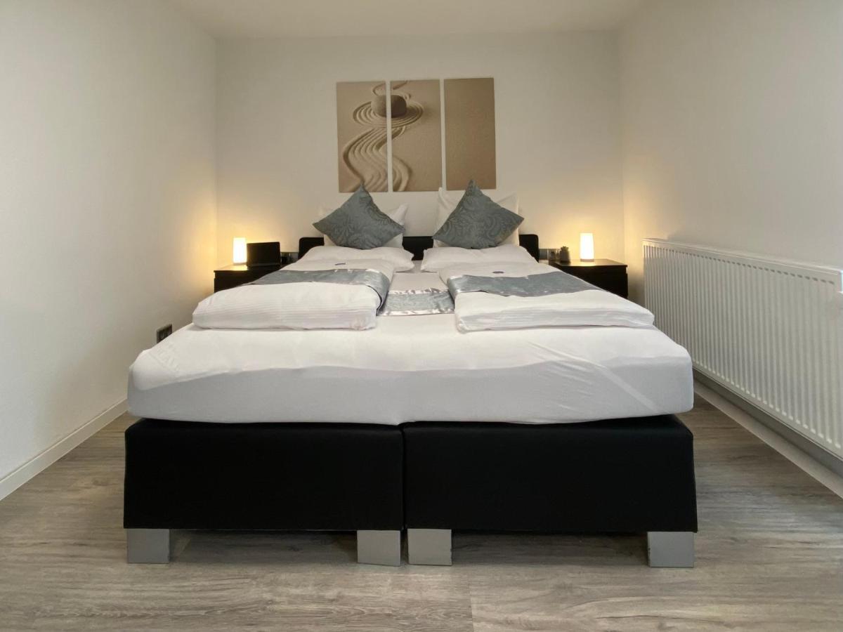 1,5 Zimmer Apartment In S-Bahn Naehe, 35 Qm, Max 4 Pers, Zentral, Private Terasse, Internet 250 Mbit Gaertringen Exterior photo